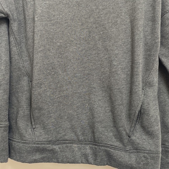 Under Armour Cowl Funnel Neck Grey Front Pocket Fleece Sweater Size Small - Picture 3 of 12